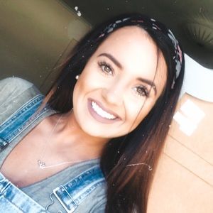 Meet your Posher, Haley